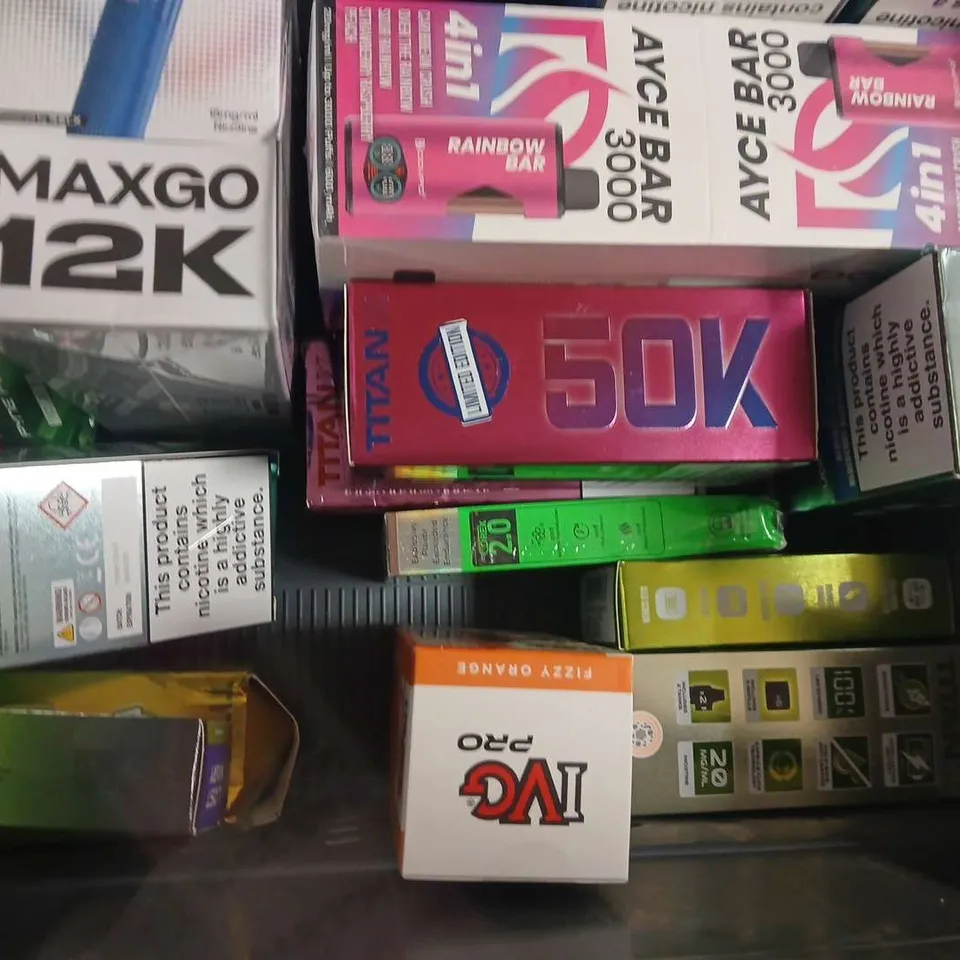 APPROXIAMTELY 15 ASSORTED VAPING PRODUCTS TO INCLUDE HYOLA, PYNE POD, ETC - COLLECTION ONLY