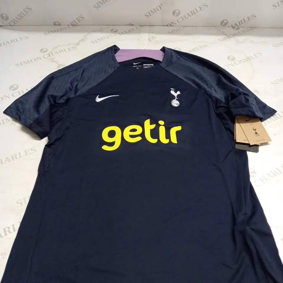 NIKE TOTTENHAM HOTSPUR FOOTBALL SHIRT - M