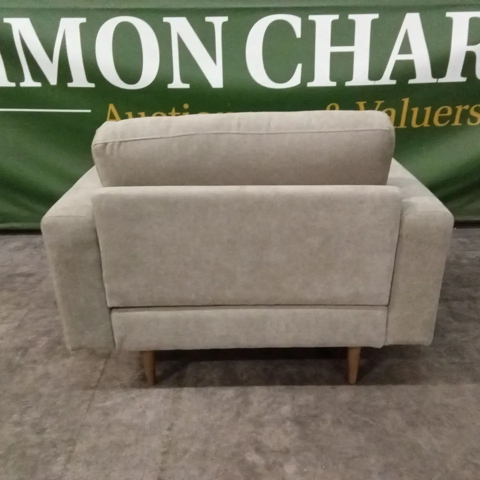 BRAND NEW SNUG BIG CHILL SAGE FABRIC SNUGGLE CHAIR