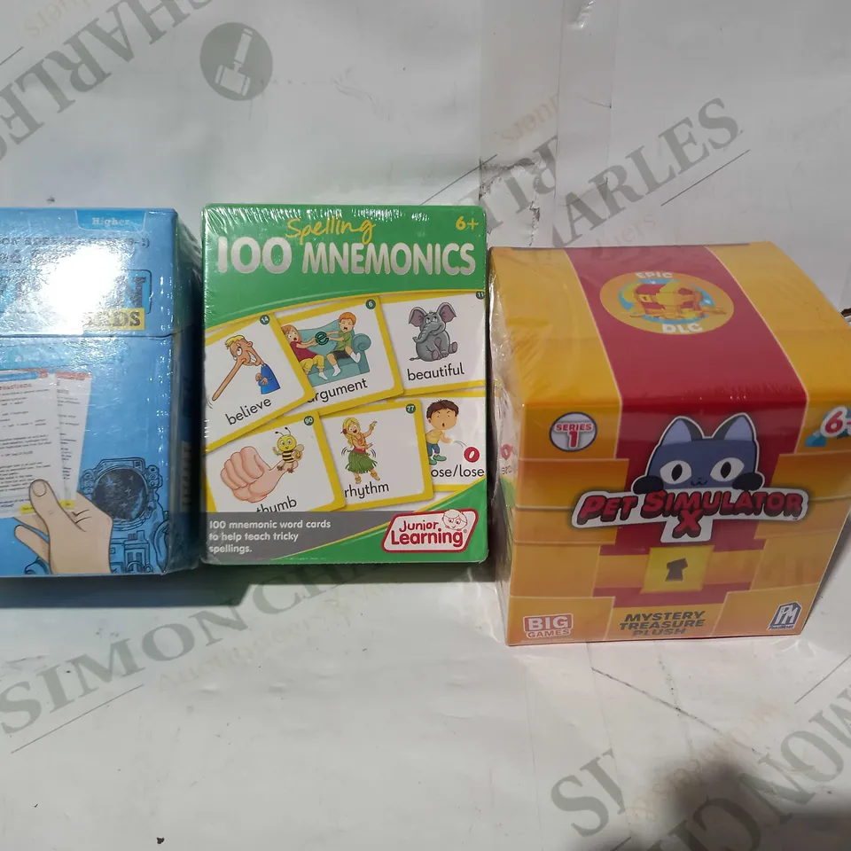 LOT OF APPROXIMATELY 10 ASSORTED TOYS AND GAMES TO INCLUDE SERIES 1 PET SIMULATOR X MYSTERY TREASURE PLUSH, JUNIOR LEARNING SPELLING 100 MNEMONICS, REVISION CARDS, ETC