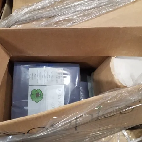 PALLET CONTAINING LARGE QUANTITY OF ASSORTED POPPIES NAPKINS