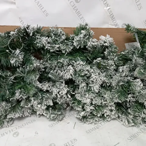 BOXED 9FT PRELIT EMPEROR FLOCKED GARLAND (1 BOX)