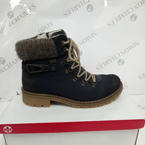 RIEKER MULTI-COLOURED CUFFED HIKING BOOTS IN BLUE - UK SIZE 5