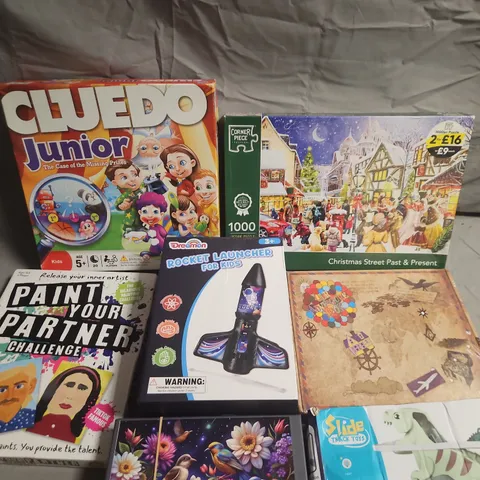 LOT OF 7 ASSORTED TOYS AND GAMES TO INCLUDE CLUEDO JUNIOR, OUR ADVENTURE BOOK AND JIGSAWS