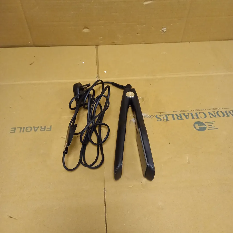 GHD MAX STYLER PROFESSIONAL HAIR STRAIGHTENERS - BLACK