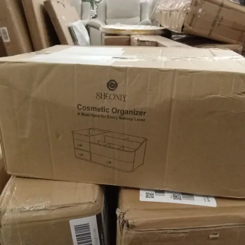 BOXED COSMETIC ORGANIZER 
