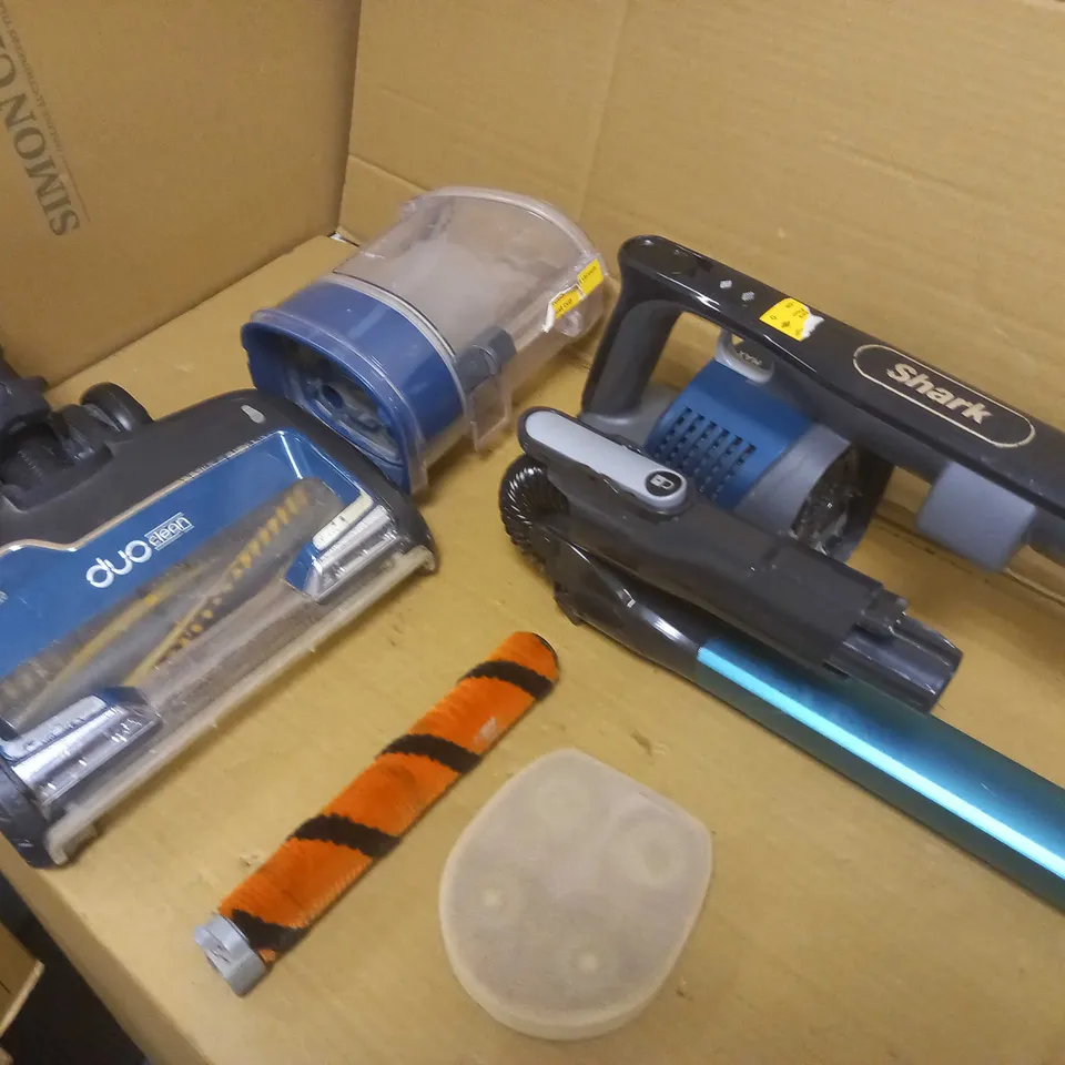 SHARK CORDLESS STICK VACUUM CLEANER