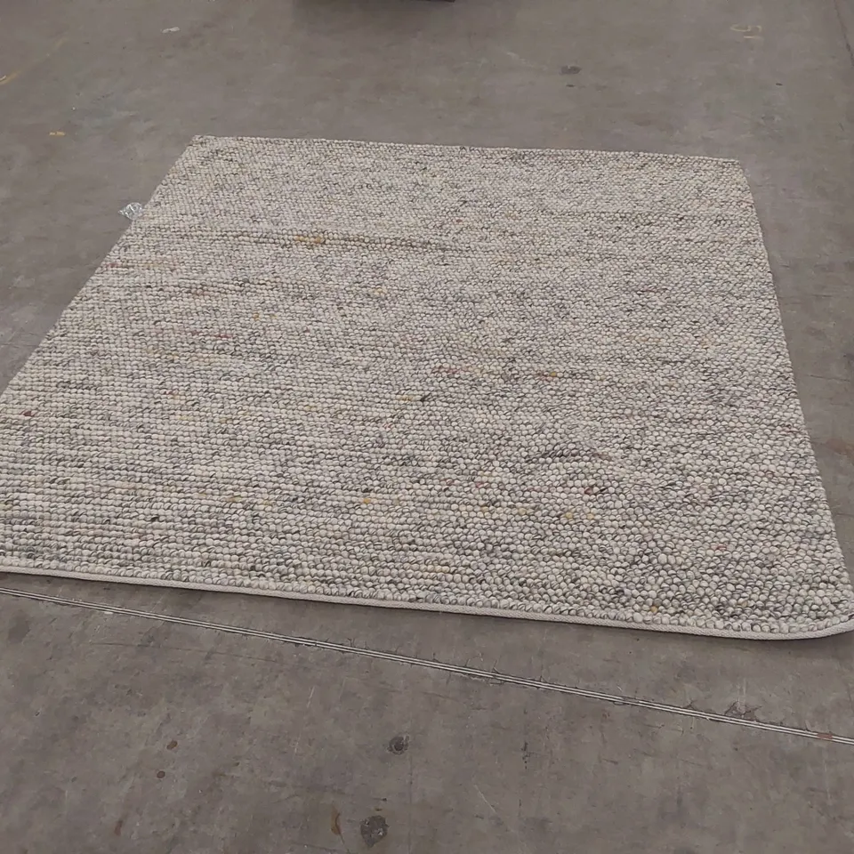 QUALITY DESIGNER AREA RUG - APPROXIMATELY 200 x 195cm