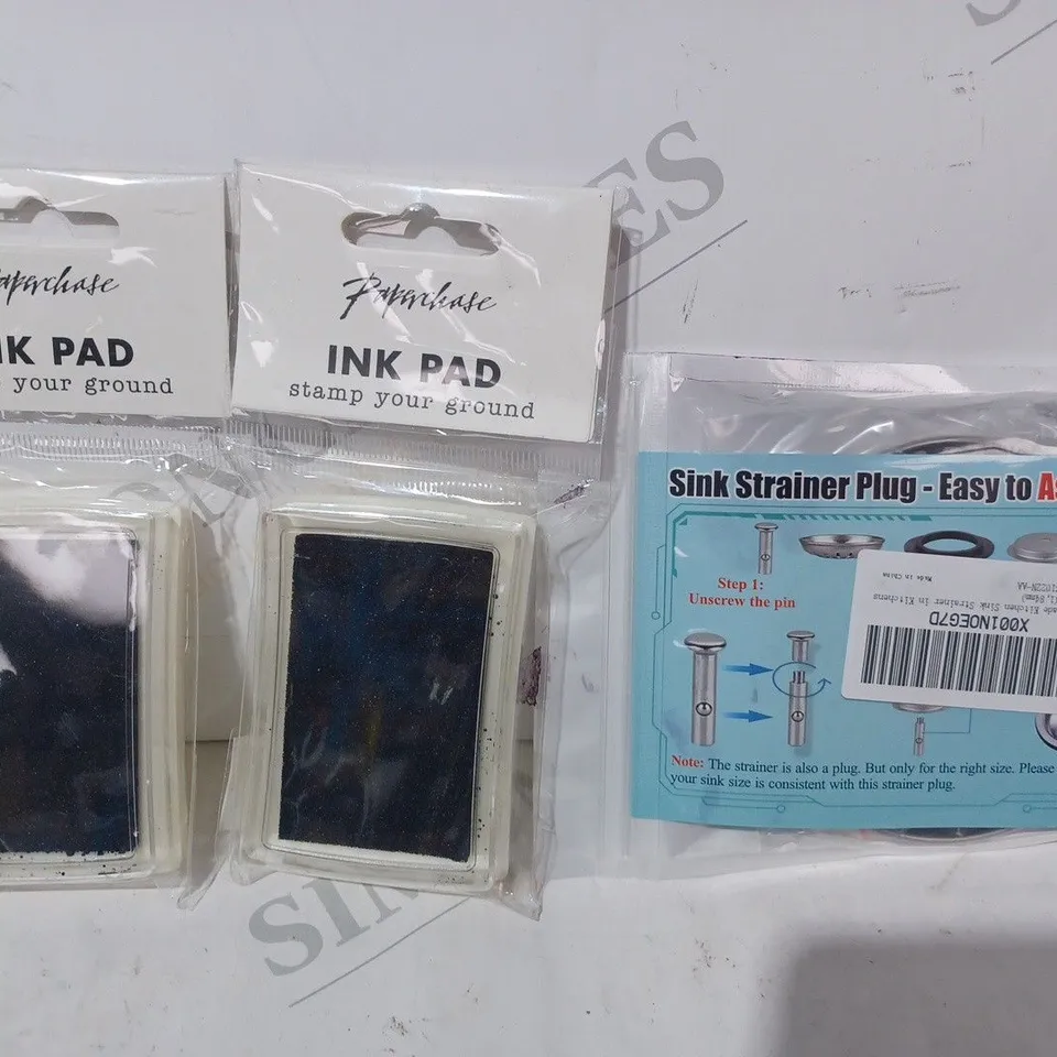 APPROXIMATELY 15 ASSORTED HOUSEHOLD ITEMS TO INCLUDE SINK STRAINER PLUG, INK PAD, ETC