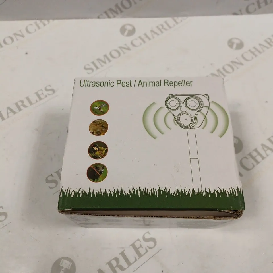 ULTRASONIC PEST/ANIMAL REPELLER 