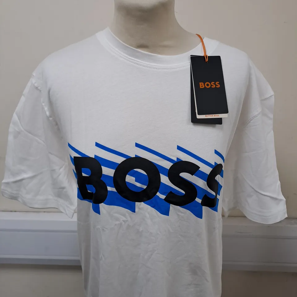 HUGO BOSS LOGO PRINT T-SHIRT SIZE L