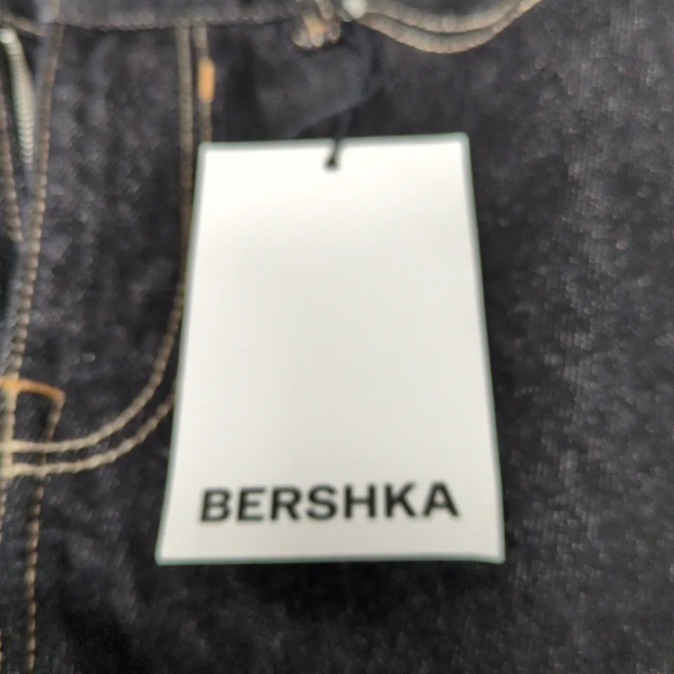 BERSHKA BOYFRIEND BLACK JEANS SIZE 36 TAGGED