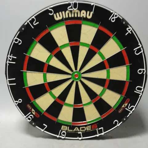 BOXED WINMAU BLADE 6 SIXTH GEN DART BOARD 