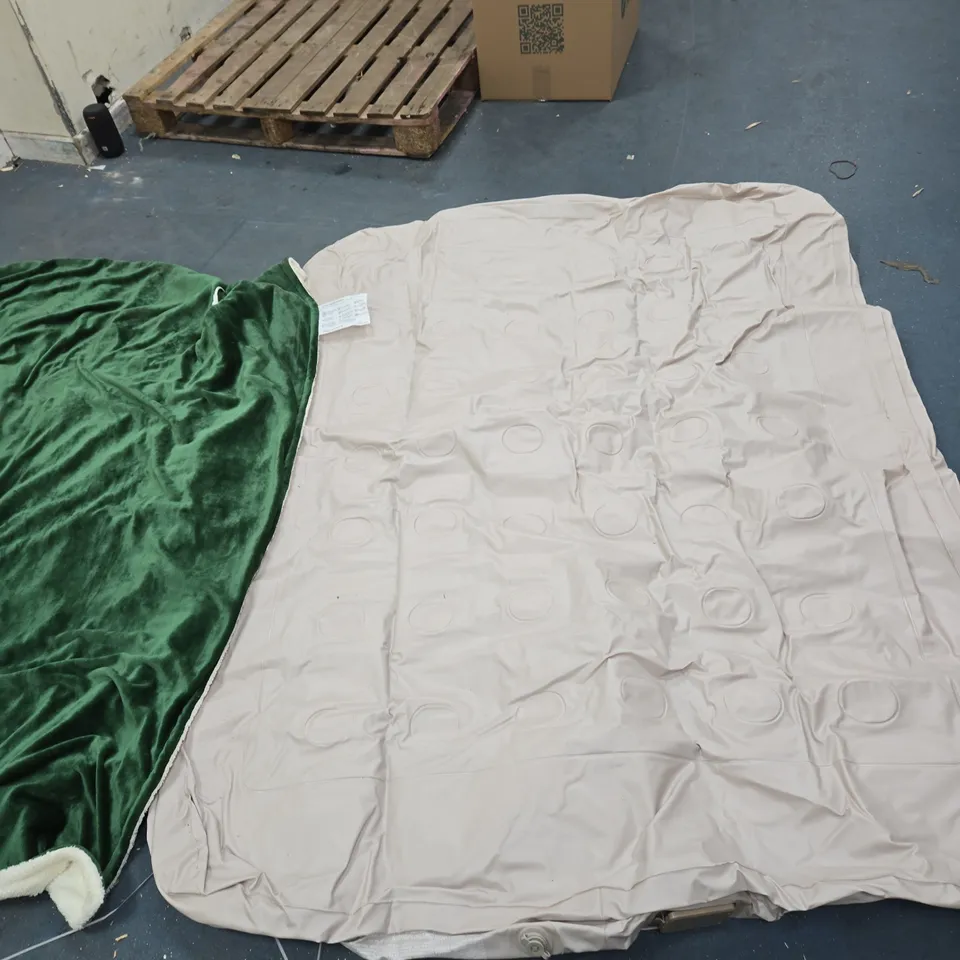 EMERALD GREEN VELVET THROW BLANKET WITH CREAM REVERSE AND INFLATABLE MATTRESS BOTH TOGETHER