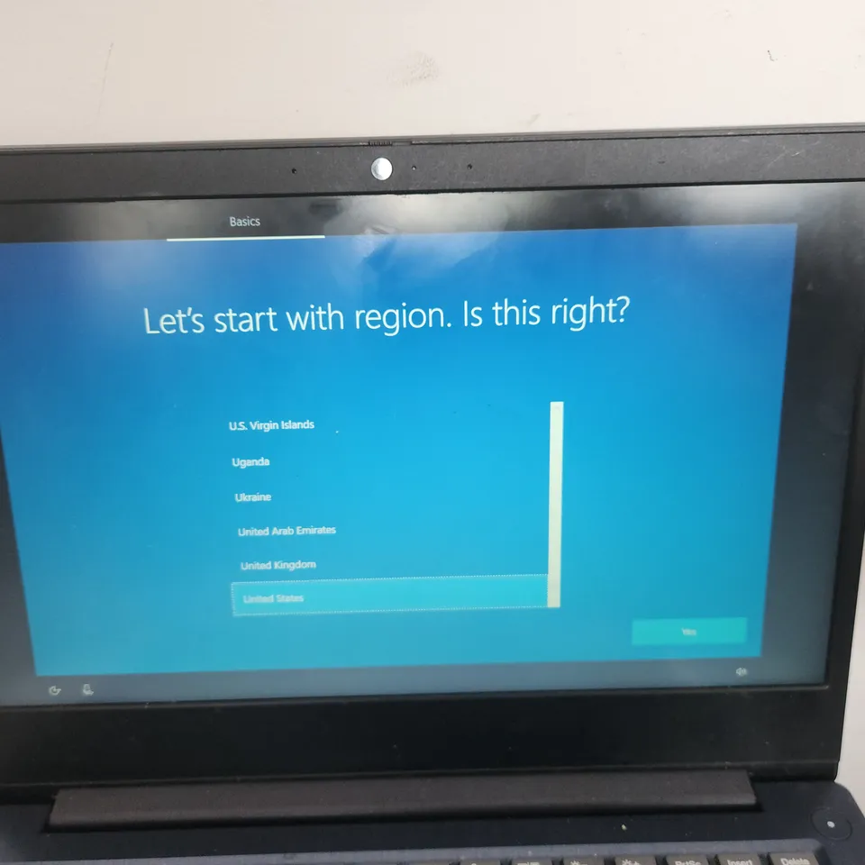 LENOVO IDEAPAD 3 LAPTOP - INTEL CORE I3 1005G1, 4GB RAM, 128GB SSD