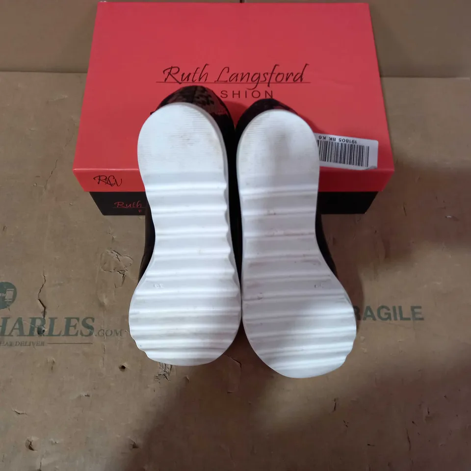 BOXED PAIR OF RUTH LANGSFORD TRAINERS - SIZE 39
