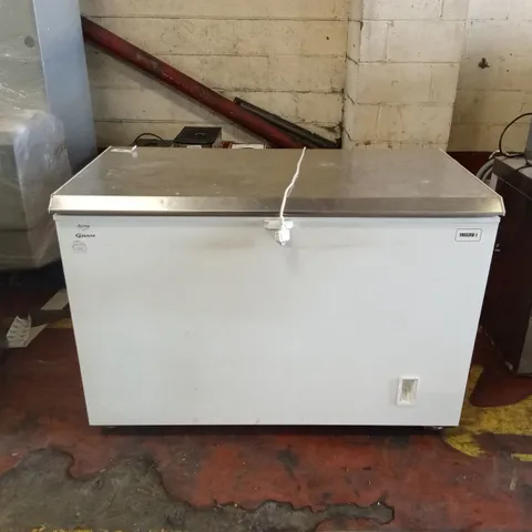 GRAM CF410S CHEST FREEZER WITH STEEL TOP