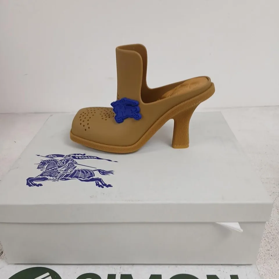 BURBERRY RUBBER MULE ON RUBBER SOLE – WOMEN'S TAN, (EUR 39), BOXED