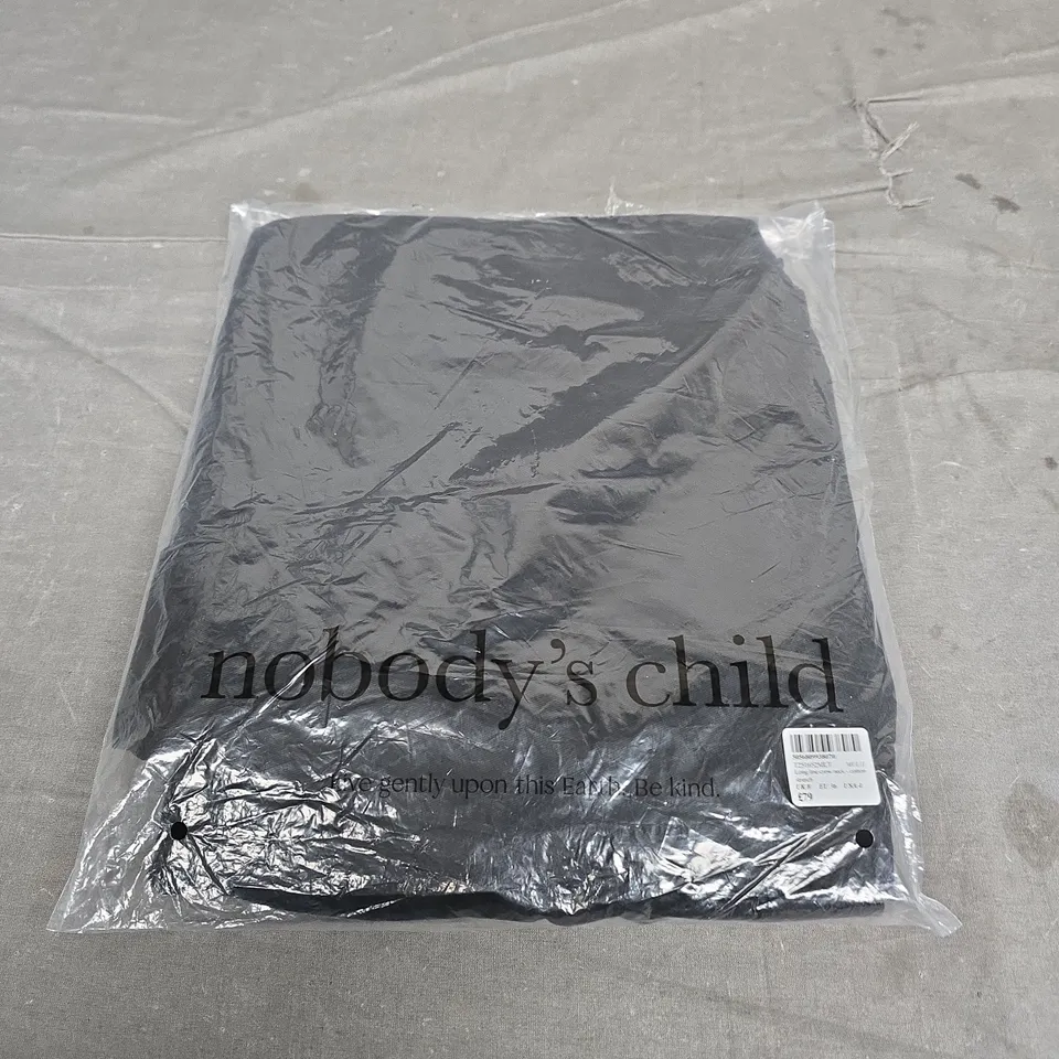 BAGGED NOBODYS CHILD LONG LINE CREW NECK - SIZE 8