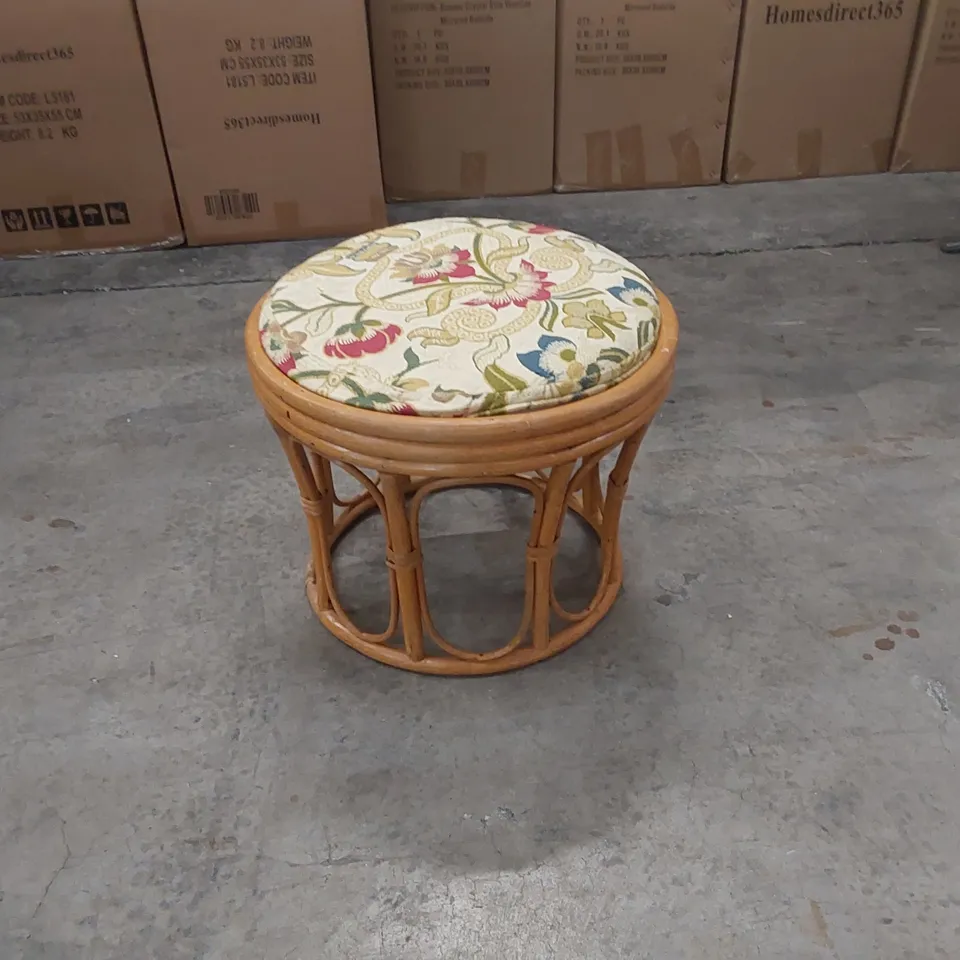 DESIGNER VINTAGE WOODEN STOOL