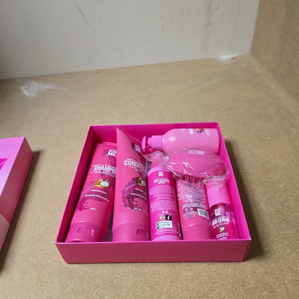 GIVE ME HAIRCARE SET – ARGAN OIL & COCONUT OIL (SHAMPOO, CONDITIONER, HAIR MASK, HEAT DEFENCE SPRAY & HAIR SERUM) BOXED
