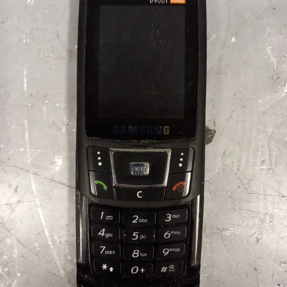 SAMSUNG D900I SLIDING MOBILE PHONE 