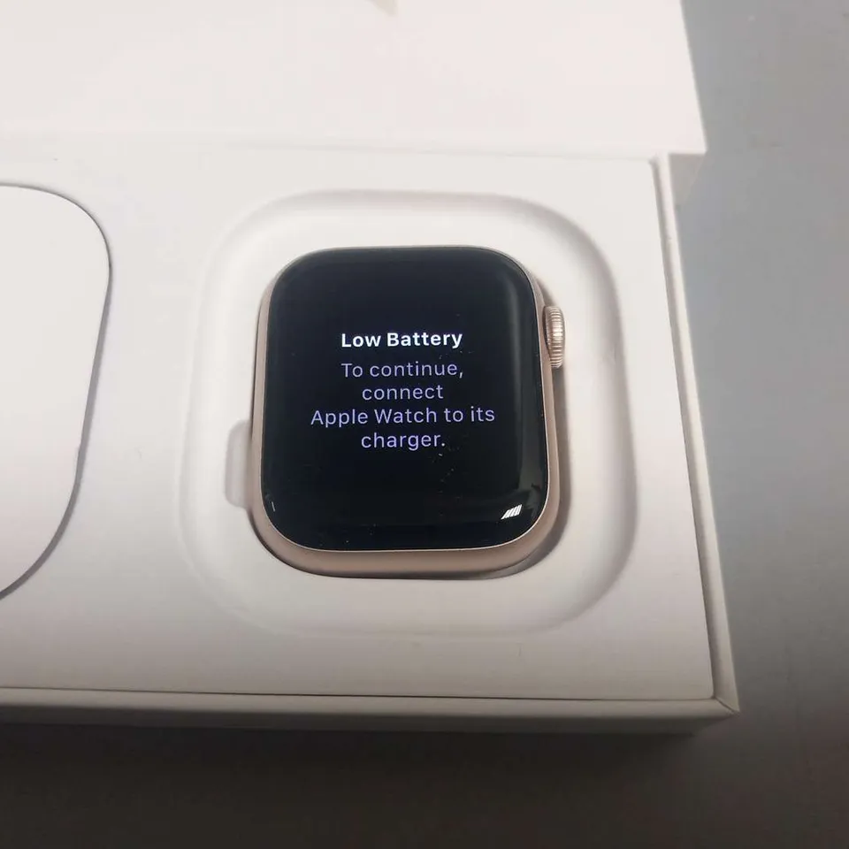 BOXED APPLE SERIES 9 SMART WATCH