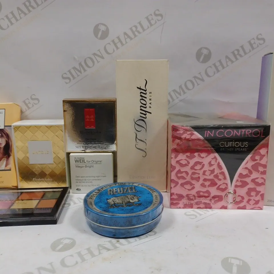 BOX OF APPROX 10 ASSORTED BEAUTY PRODUCTS TO INCLUDE ELIZABETH ARDEN UNTOLD EAU DE PARFUM, NO.7 CONTOURING BALM, BRITNEY SPEARS CURIOUS IN CONTROL EAU DE PARFUM, ETC 