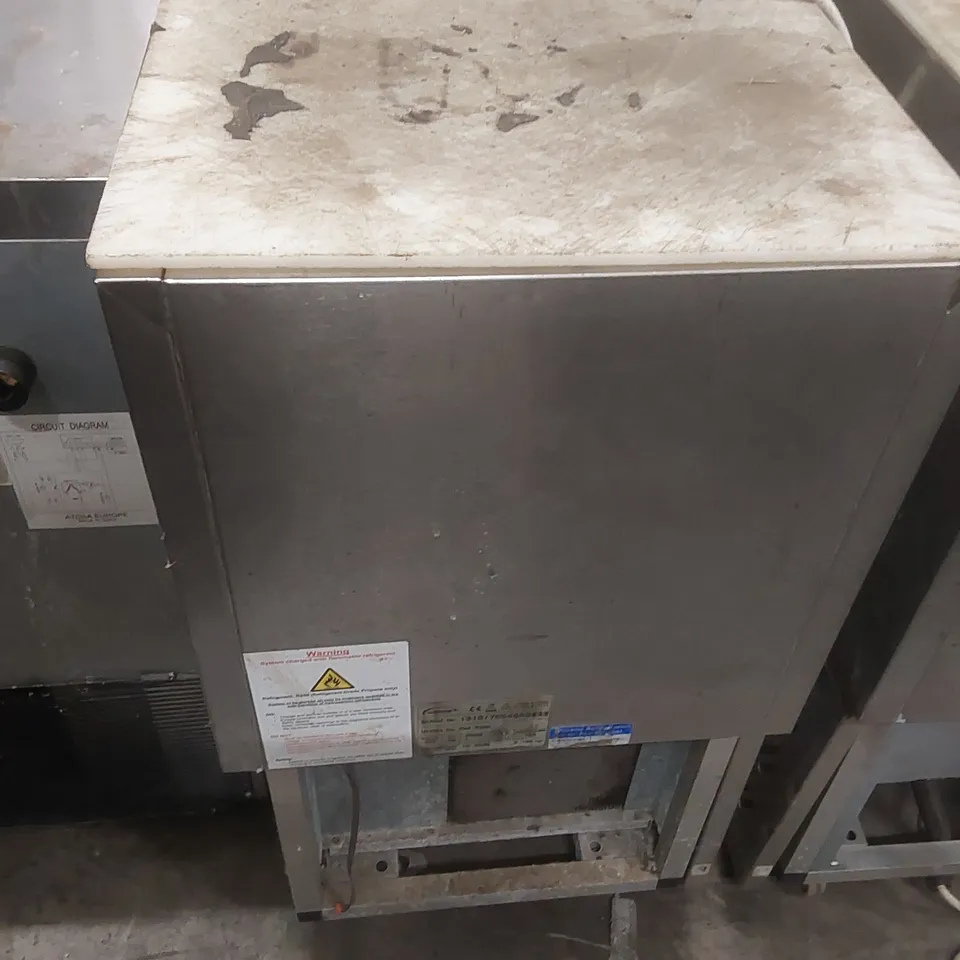 WILLIAMS PW4R290 COMMERCIAL PREPARATION WELL FRIDGE