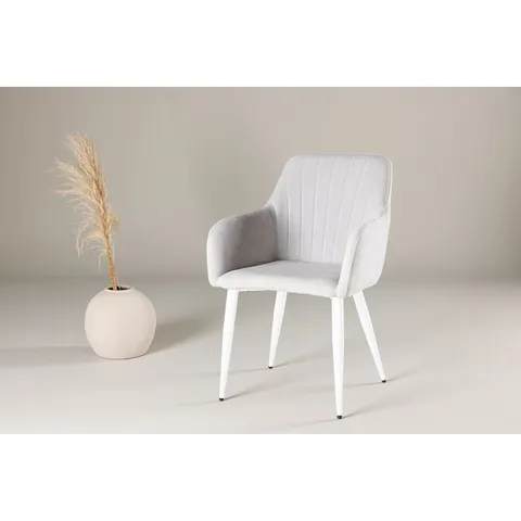 BOXED VENTURE HOME COMFORT DIJ8NG CHAIR - LIGHT GREY (1 BOX)