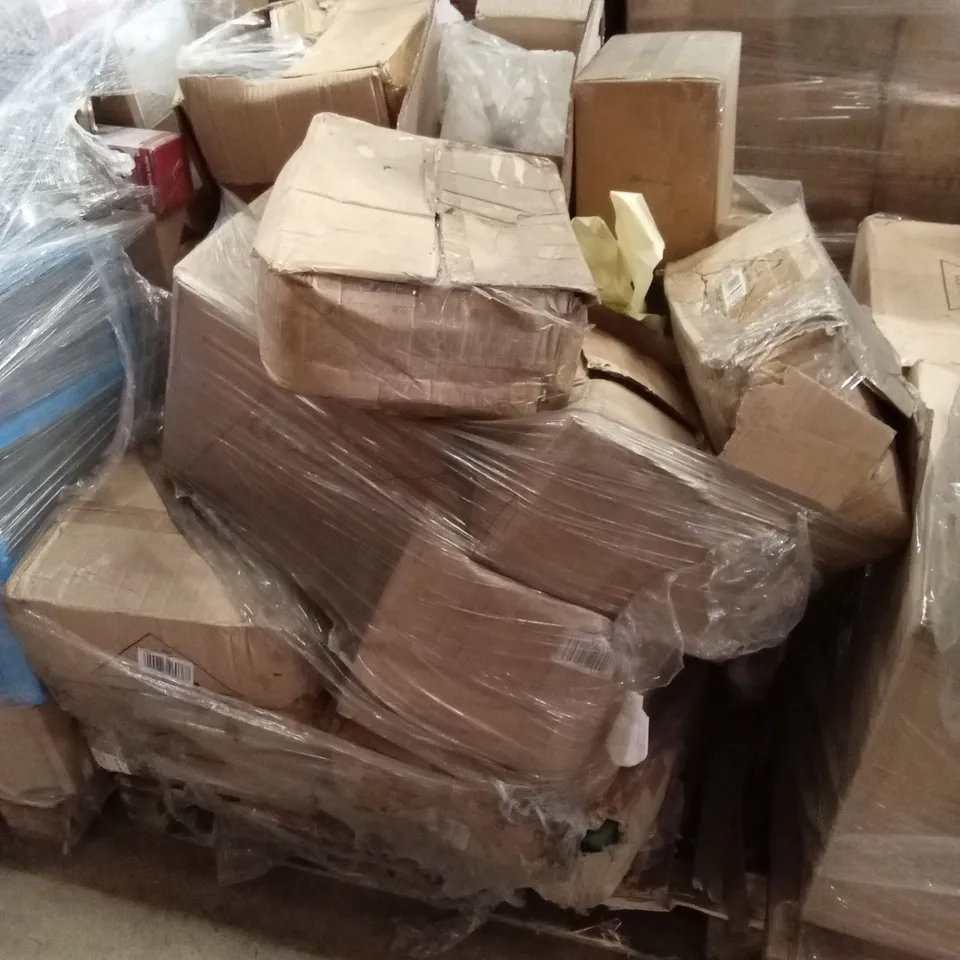 3 X PALLETS OF ASSORTED HOUSEHOLD GOODS AND PRODUCTS TO INCLUDE; PARASOLS, BOXES OF BLUE HAND TOWELS ETC