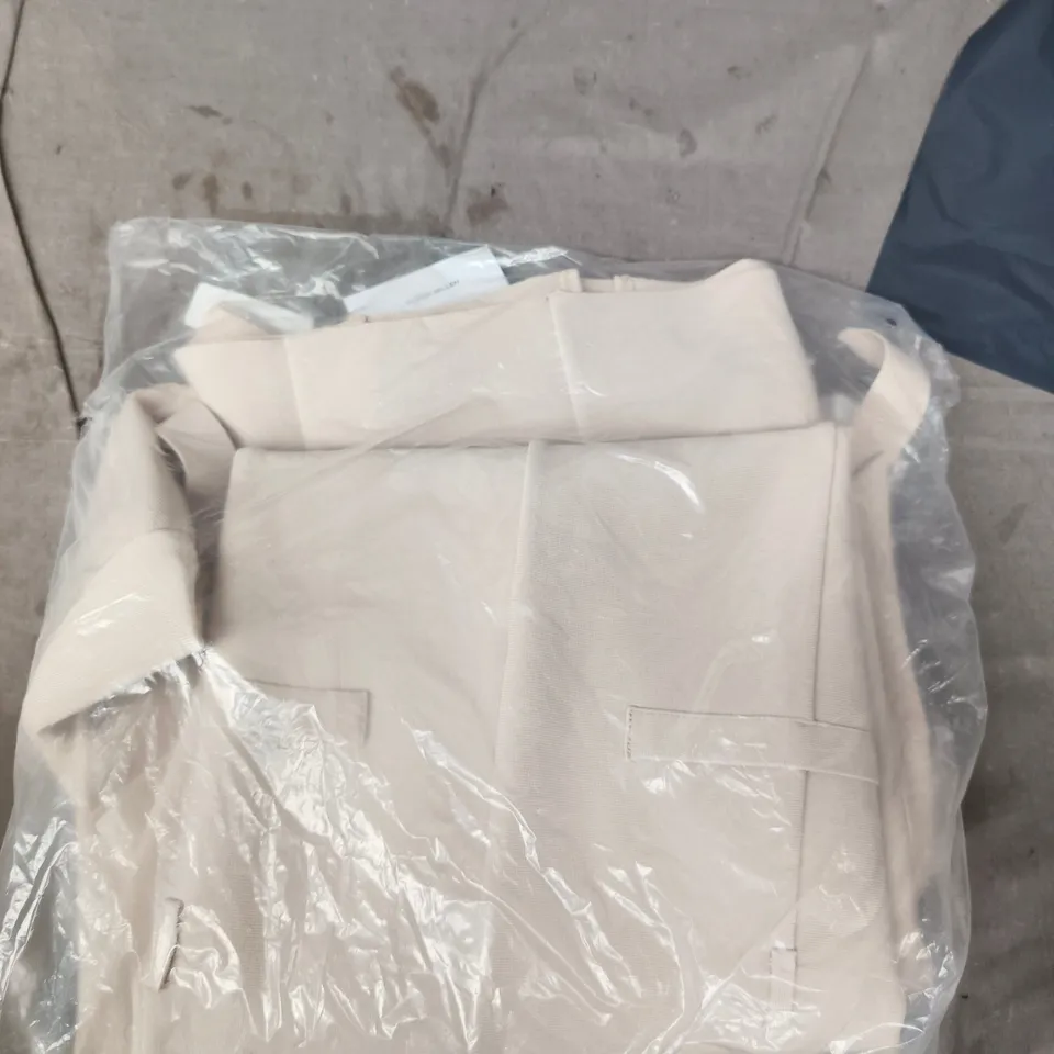 KAREN MILLEN BELTED MIDI DRESS – STONE SIZE L