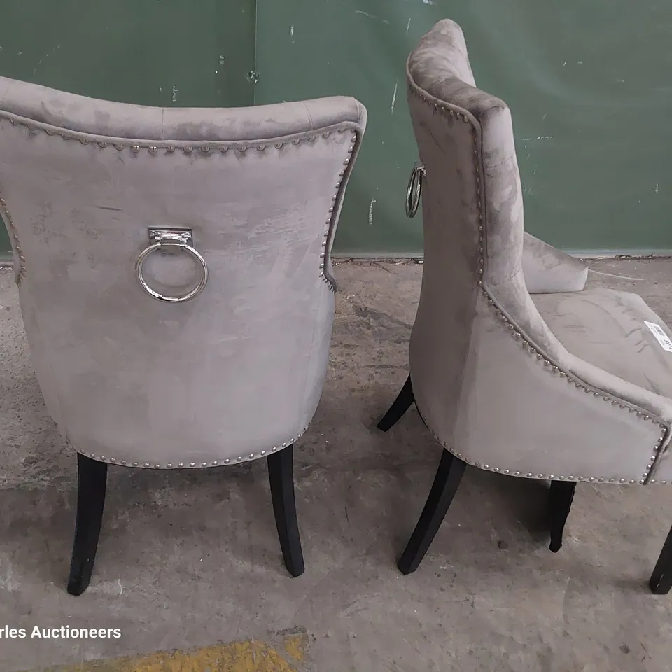 PAIR OF UPHOLSTERED BUTTONED RING BACK DINING CHAIRS GREY PLUSH FABRIC ON BLACK LEGS 