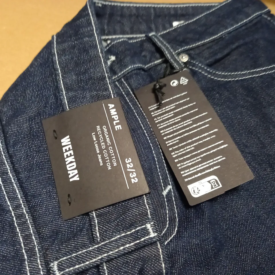 WEEKDAY AMPLE LOE LOOSE JEANS - 32/32