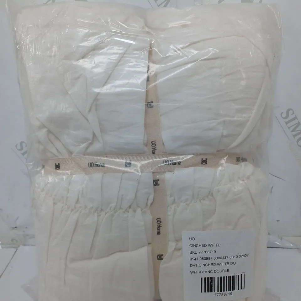 UO HOME CINCHED WHITE DUVET COVER - DOUBLE