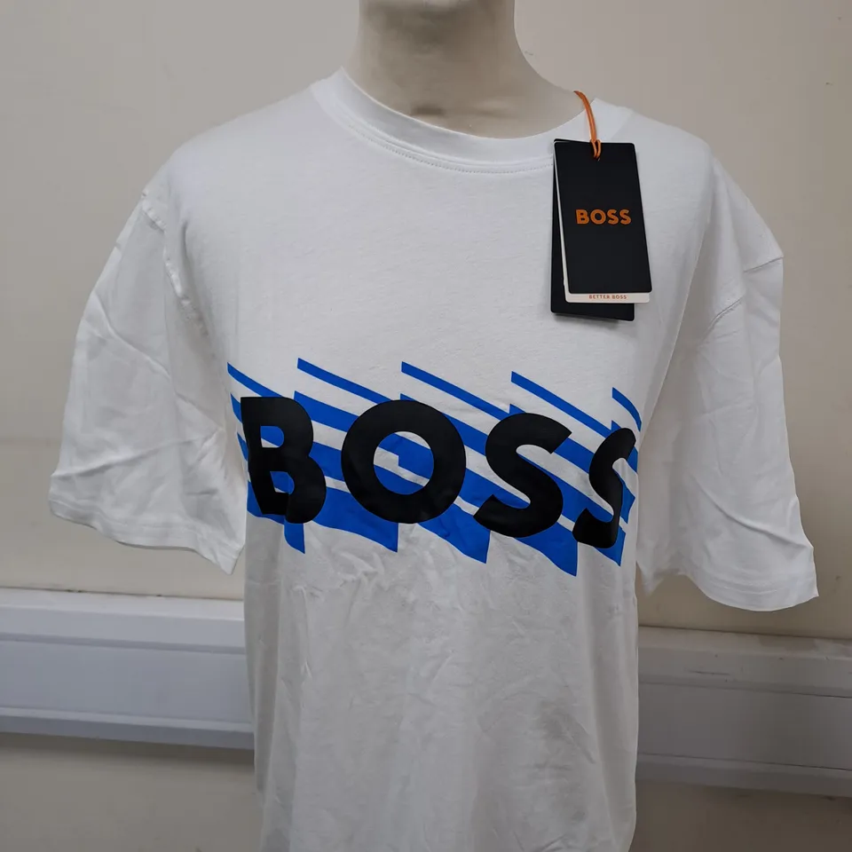 HUGO BOSS LOGO PRINT T-SHIRT SIZE L