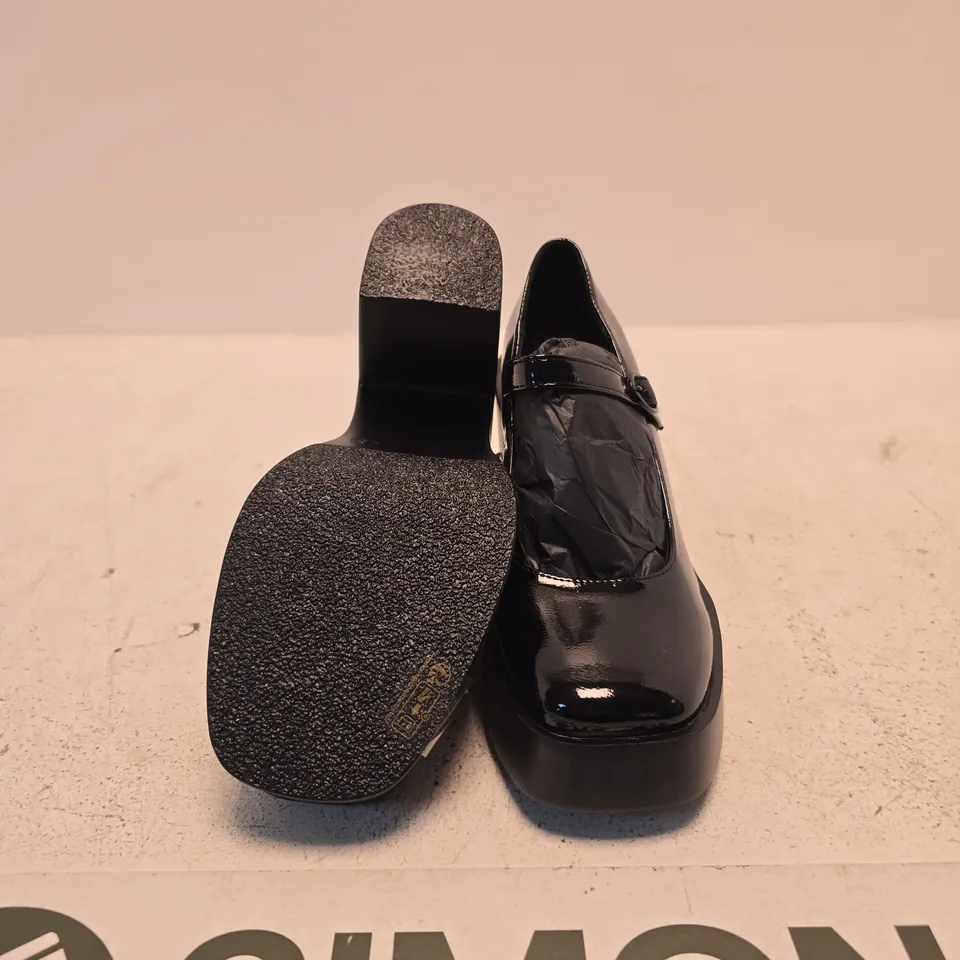 ASOS DESIGN BLACK PESO PLATFORM MARY JANE HEELS – UK 6