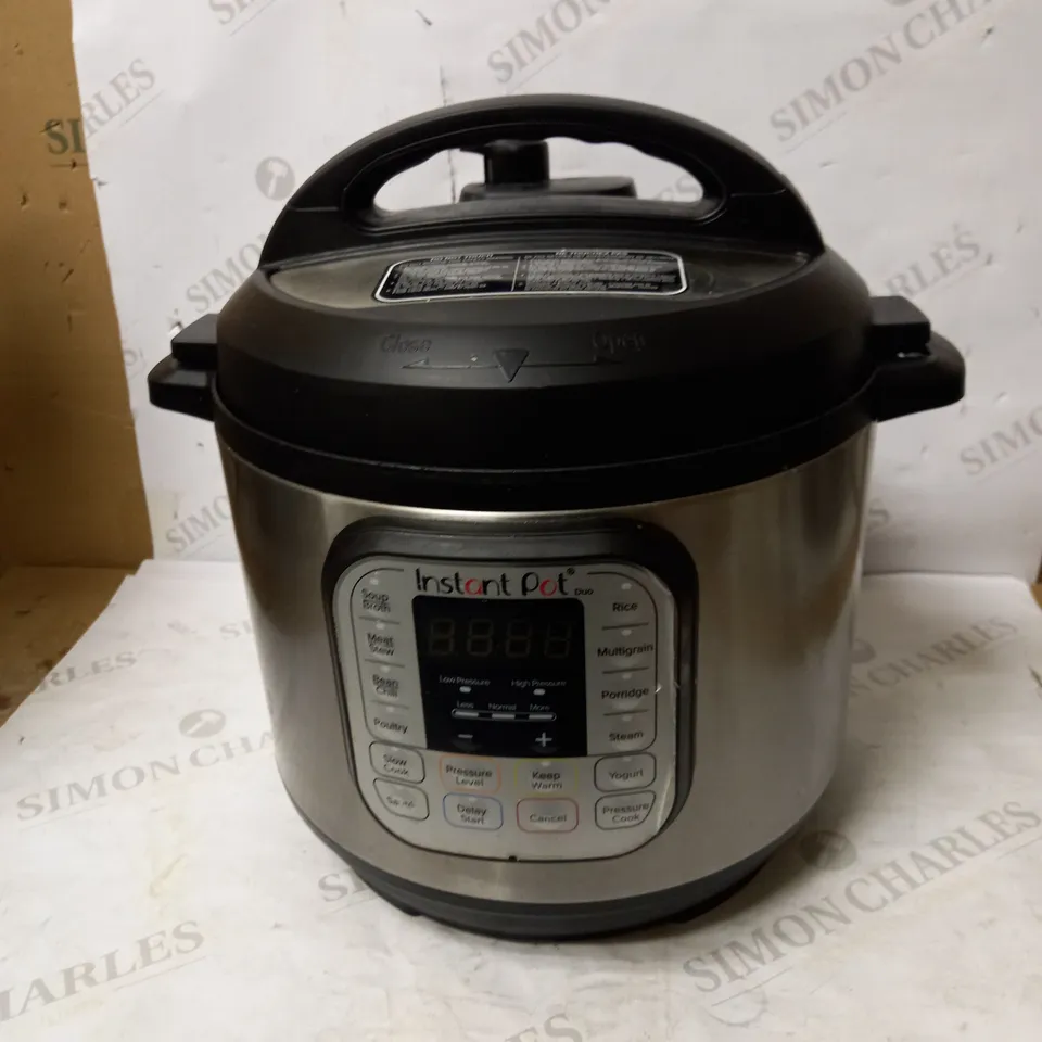 INSTANT POT DUO SMART PRESSURE COOKER