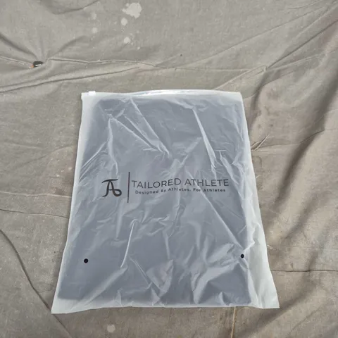 TAILORED ATHLETE FINE GAUGE KNITTED T-SHIRT IN INKY BLUE - M 