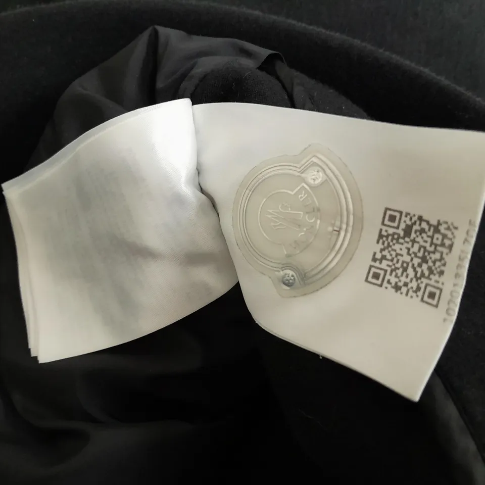 moncler maglia cardigan in black - m 