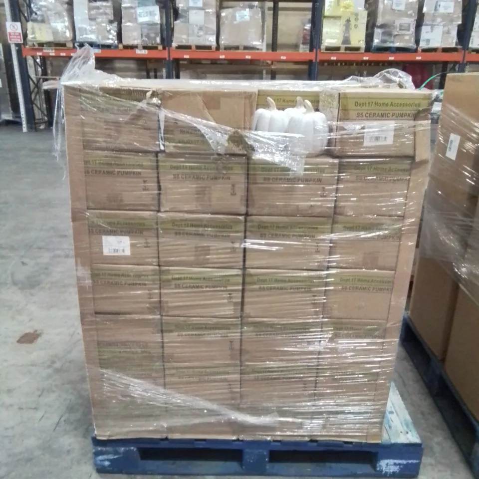 PALLET CONTAINING 105 X BOXES OF 4 BRAND NEW CERAMIC PUMPKINS 