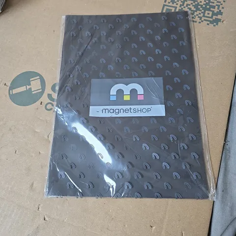 BOX OF APPROXIMATELY 15 ASSORTED HOUSEHOLD ITEMS INCLUDING MAGNETIC CRAFT SHEETS , CLEAR VINYL POWDER FREE GLOVES AND UNIBOND MOISTURE ABSORBER 