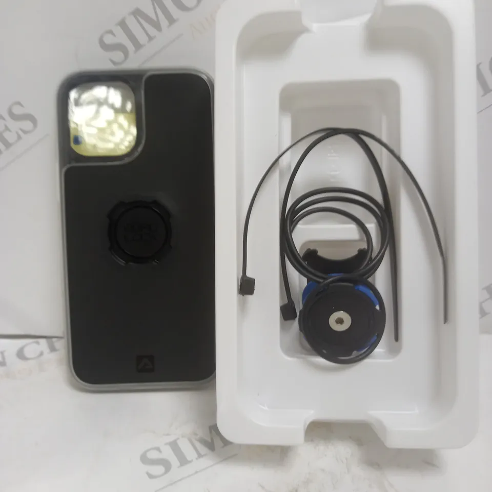 BOXED QUAD LOCK IPHONE 12 PRO MAX BICYCLE KIT 