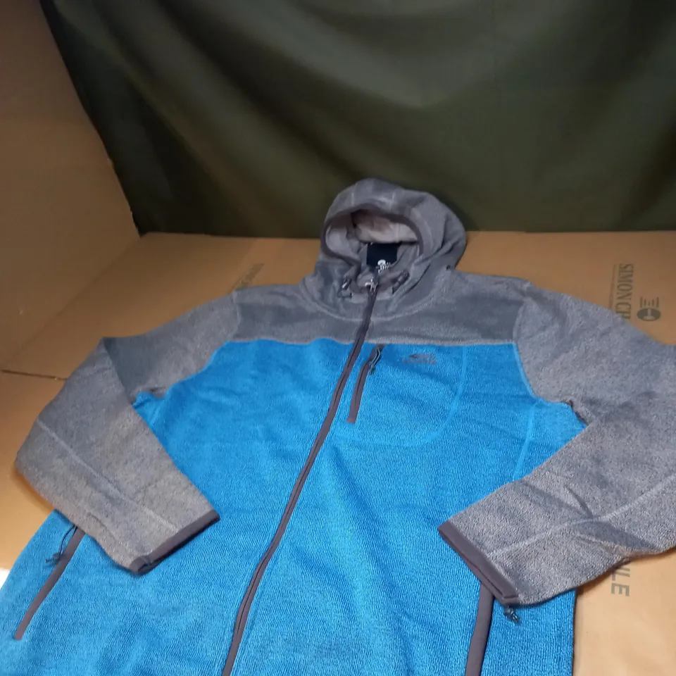 MENS WEIRD FISH DRISCOLL RECYCLED COLOUR BLOCKED SOFT KNIT HOODY SIZE 2XL