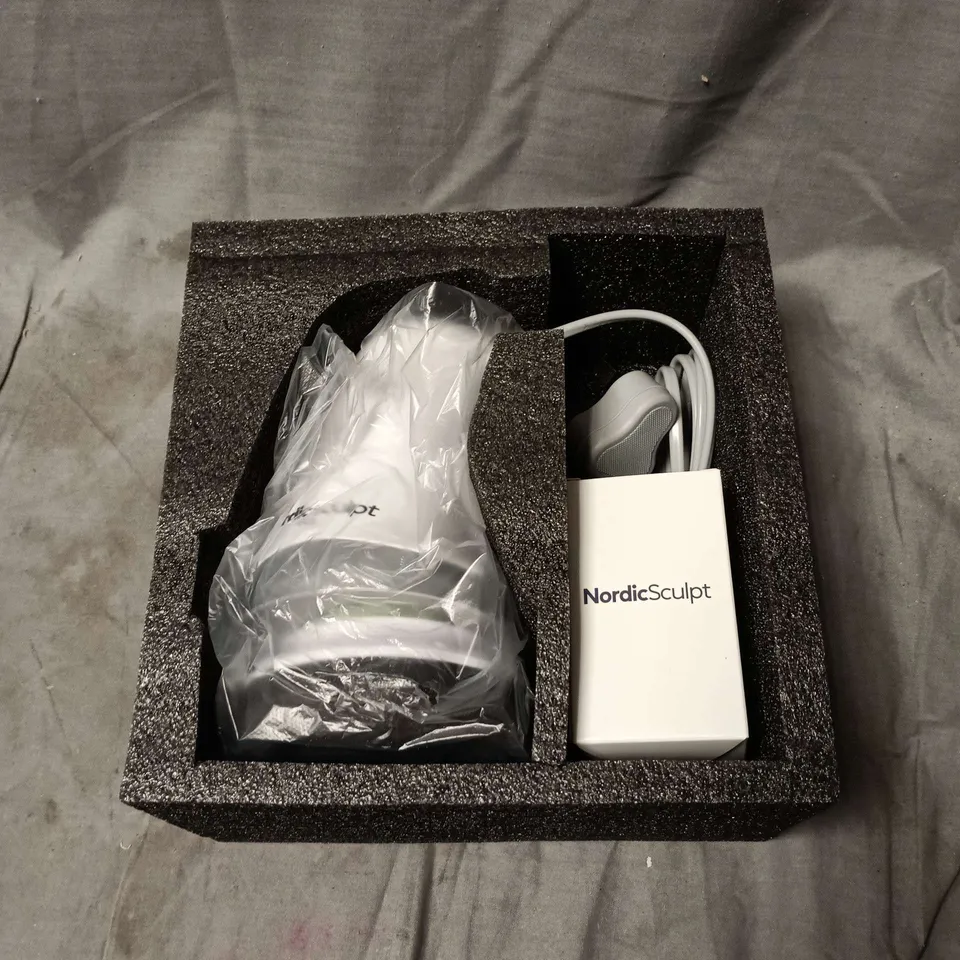 NORDICSCULPT 1.0 BEAUTY DEVICE – BOXED KIT 