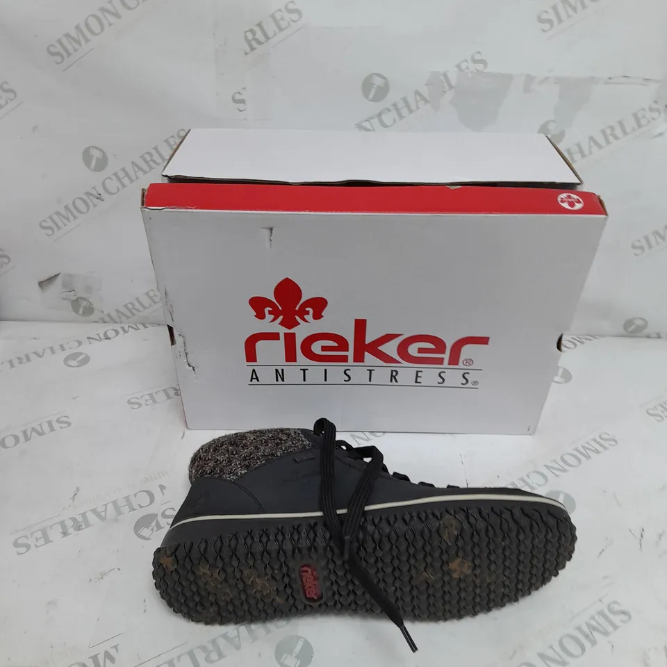 BOXED RIEKER LACE UP WATER RESISTANT BOOT IN NAVY SIZE 7.5 