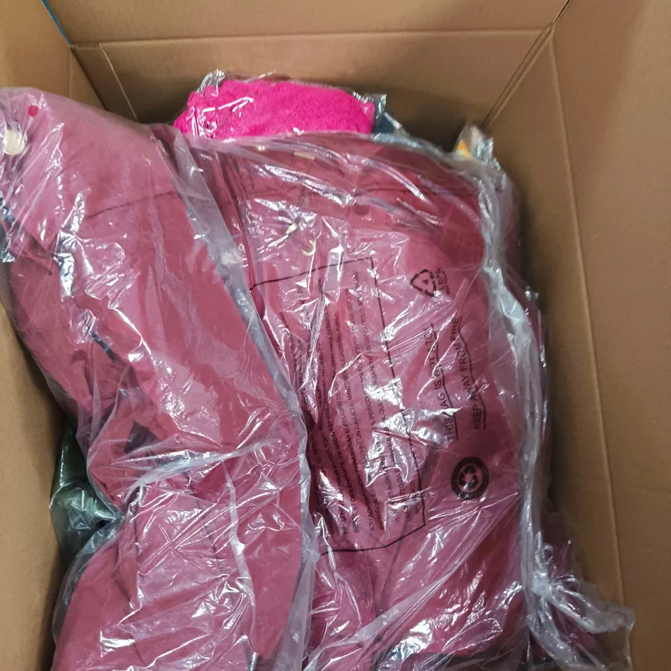 BOX OF APPROXIMATELY 20 ASSORTED ITEMS TO INCLUDE: MARINA KANEVA SEQUIN DRESS 