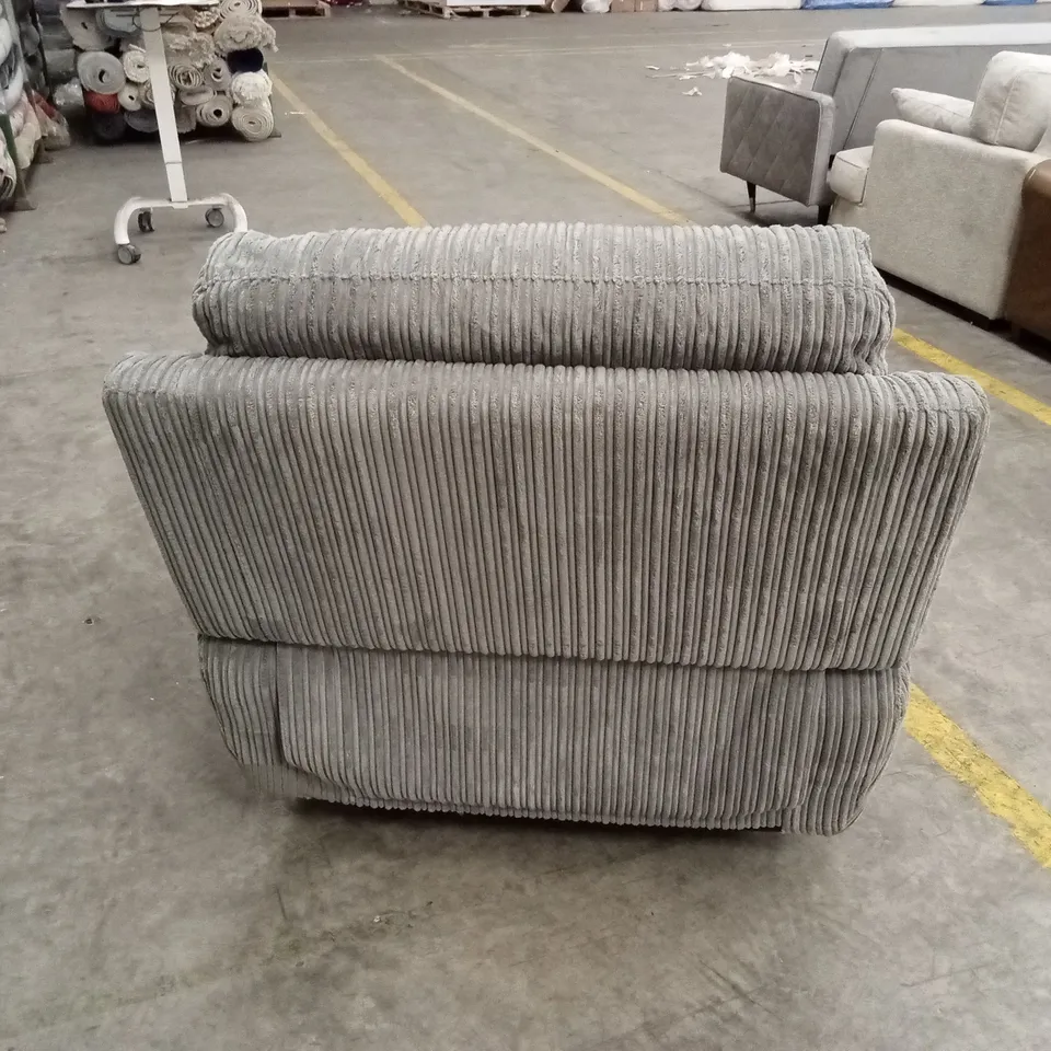 BARON FABRIC MANUAL RECLINER ARMCHAIR RRP £549