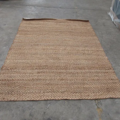 QUALITY DESIGNER AREA RUG - APPROXIMATELY 285 x 200cm