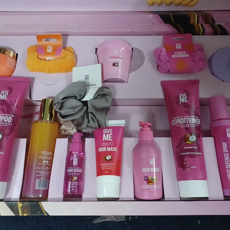 GIVE ME LOCKS & GLOW BEAUTY CAGE